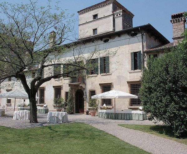 STVH3: Stately Mansion and beautiful Venetian Villa in Verona