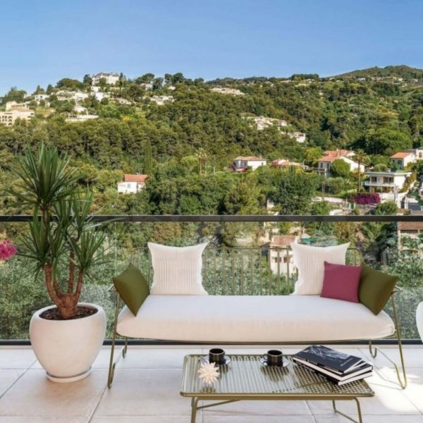FRAW2: Mod. New Apartment with Balcony and Panorama View to the Côte d'Azur